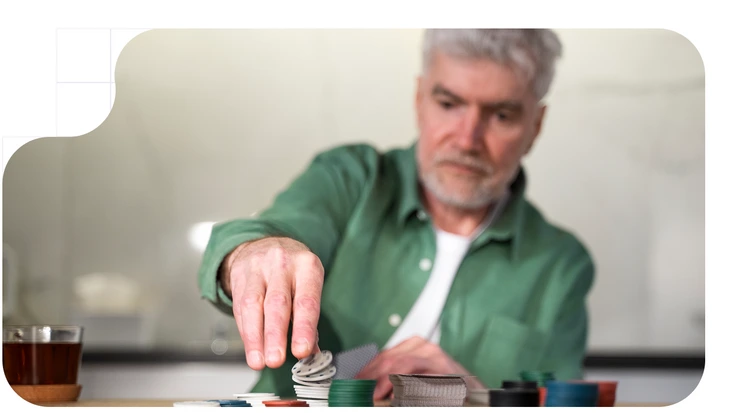 Man using the Pension by consumption in a restaurant